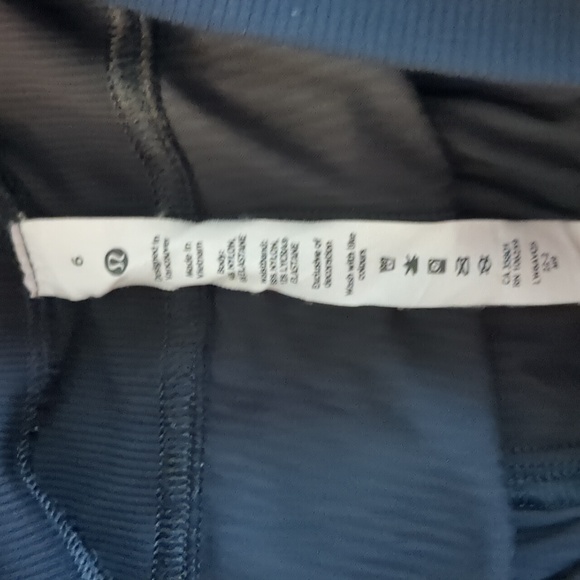 Lululemon Black Dance Studio Crop Pant Sz 6 Cropped Pants W6AVQS - Picture 8 of 10